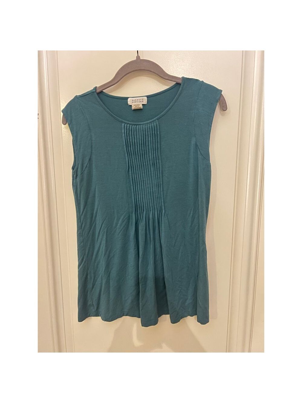 Women's Barneys New York Teal Pleated Tank Top M